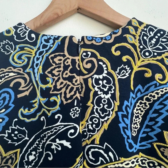 J. McLaughlin Devon Sleeveless Crew Neck Embroidered Bainbridge Dress Paisley - Picture 7 of 13